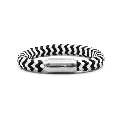 Nautic Force Zebra Tide – Segeltauarmband Herren Schwarz Weiß 8mm Dreizack handgefertigt Lorencik