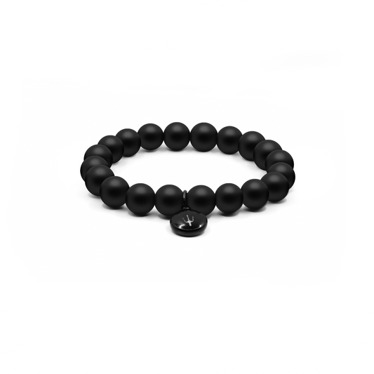Maskulines 10-mm-Onyx-Armband mit schwarz lackiertem Edelstahl-Dreizack-Anhänger.”