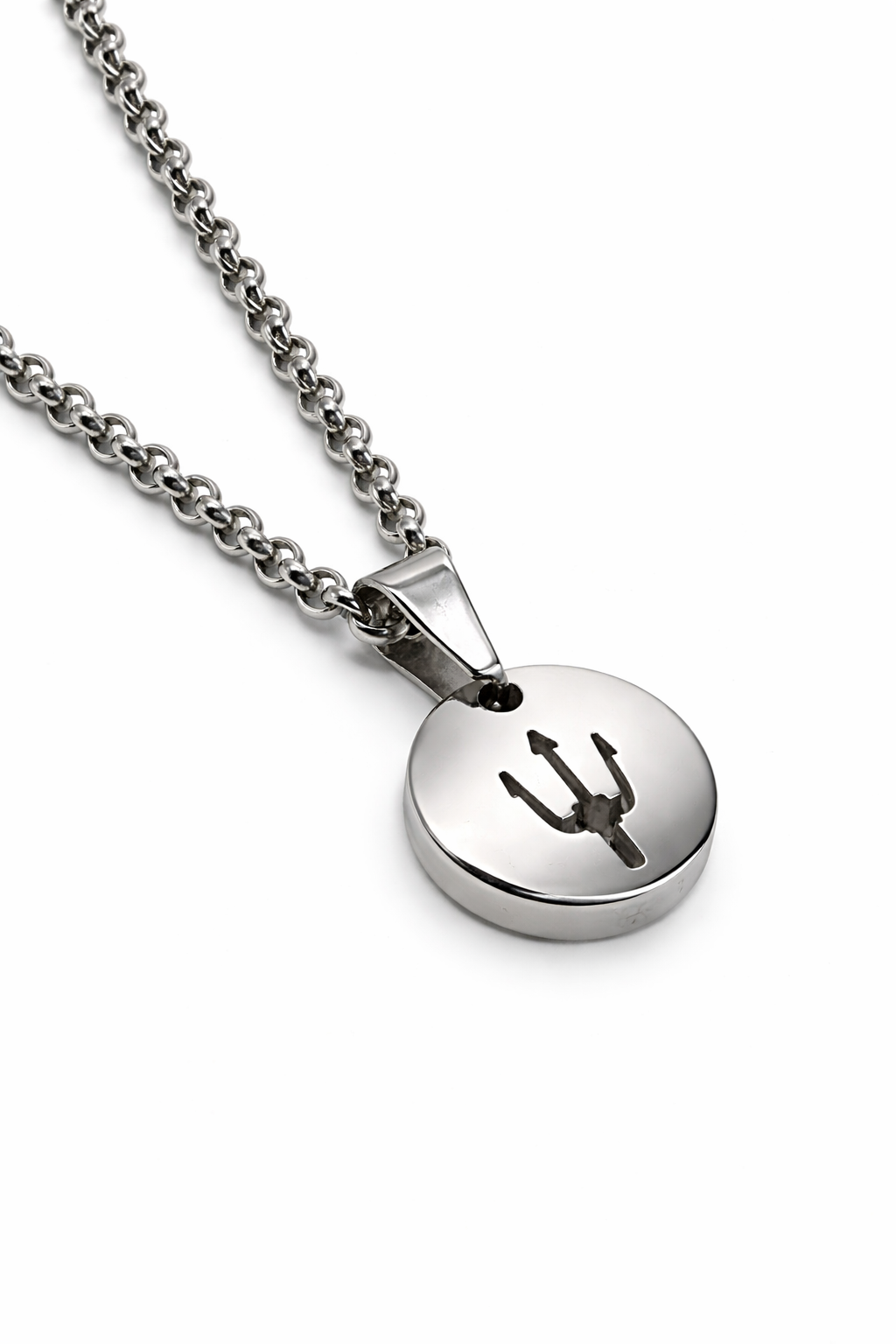Runder Edelstahl-Anhänger 304L (15 mm) mit Dreizack-Emblem an Kette – Freisteller