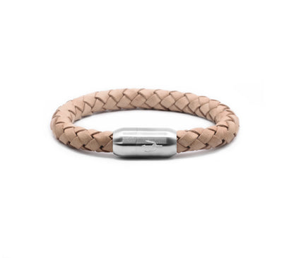 Tridente Sabbia – Lederarmband Herren Hellbraun 8mm geflochtenes Rindsleder silberner Dreizack handgefertigt Lorencik