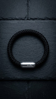 Nautic Force – Midnight Steel | Segeltauarmband Herren Schwarz 8mm