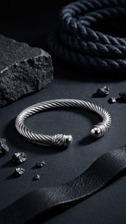 Stulpenarmband Aurelian Torque